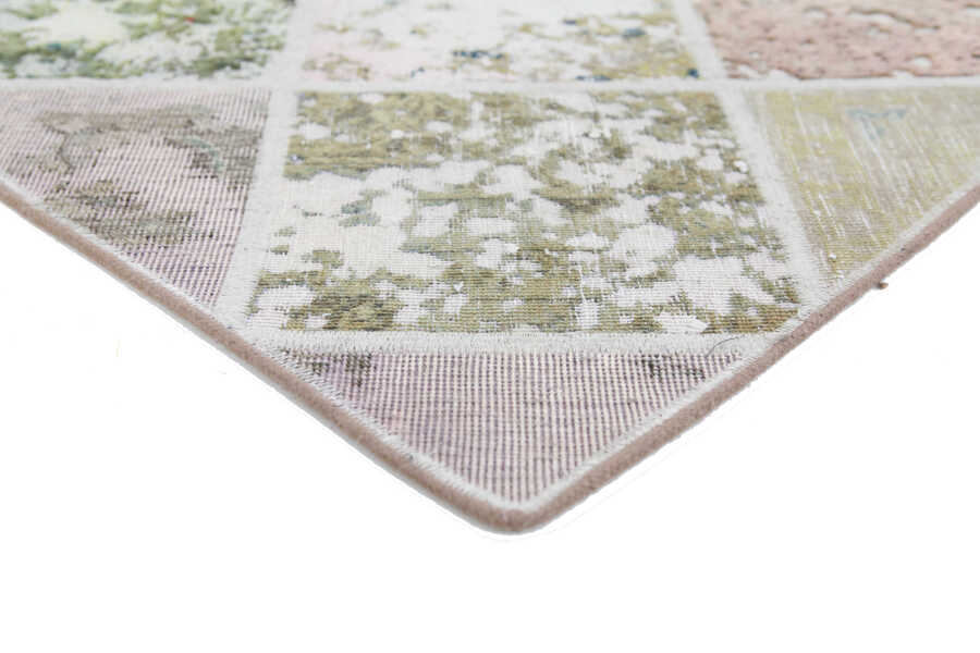 Patchwork213x147 - Picture 8