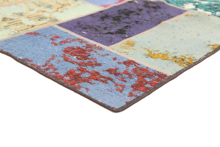 Patchwork293x205 - Picture 8