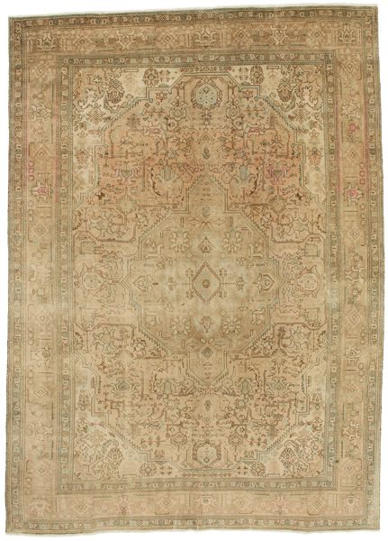 Tabriz - Patina Persian Carpet 332x237
