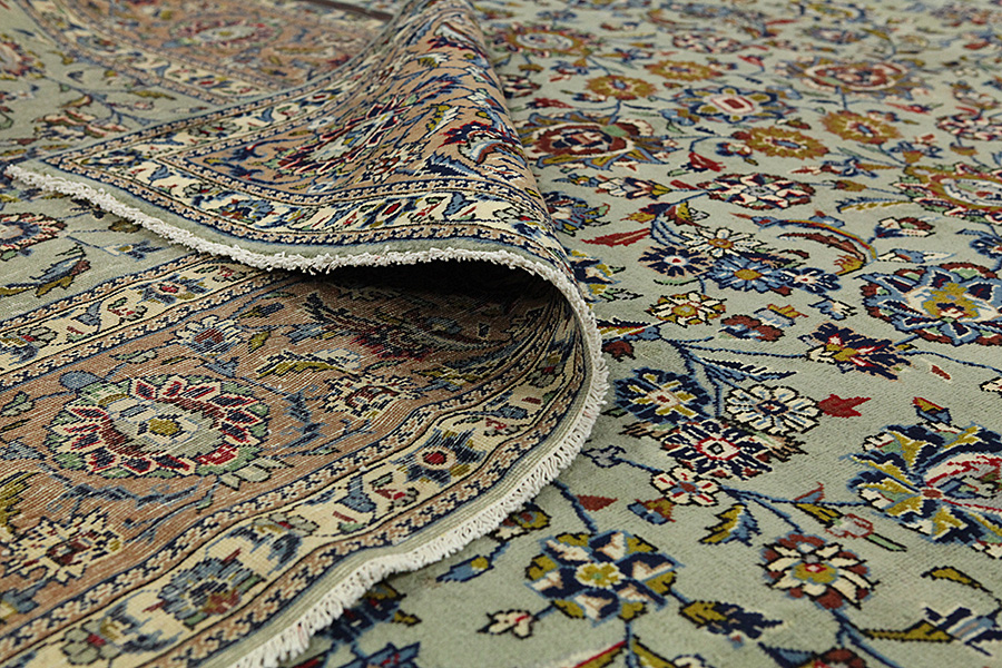 Kashan Persian Carpet 395x277 - Picture 4