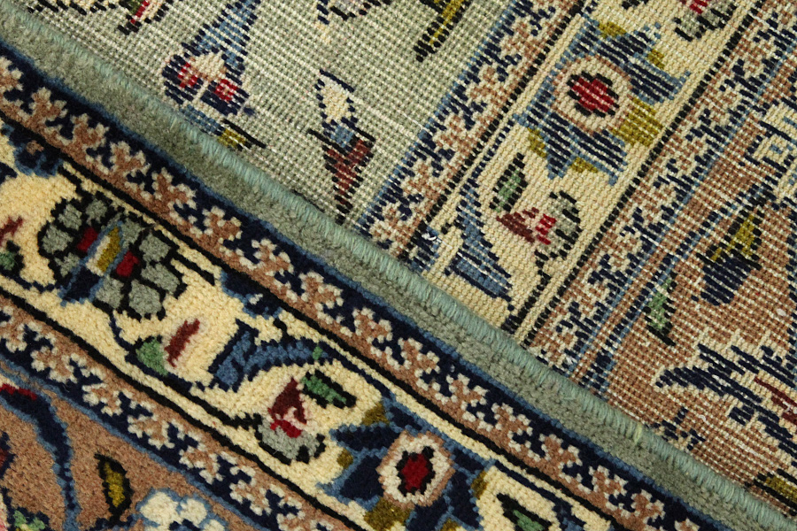 Kashan Persian Carpet 395x277 - Picture 5