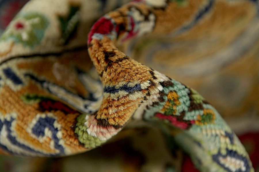 Kerman - Lavar Persian Carpet 370x270 - Picture 6
