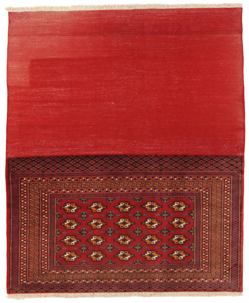 Bokhara - Turkaman Persian Carpet 140x118
