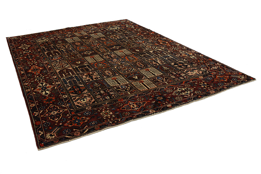 Bakhtiari - Garden Persian Carpet 384x297 - Picture 1