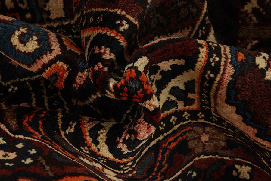 Bakhtiari - Garden Persian Carpet 384x297 - Picture 6