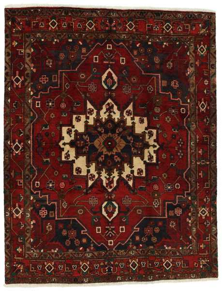 Bakhtiari Persian Carpet 204x160
