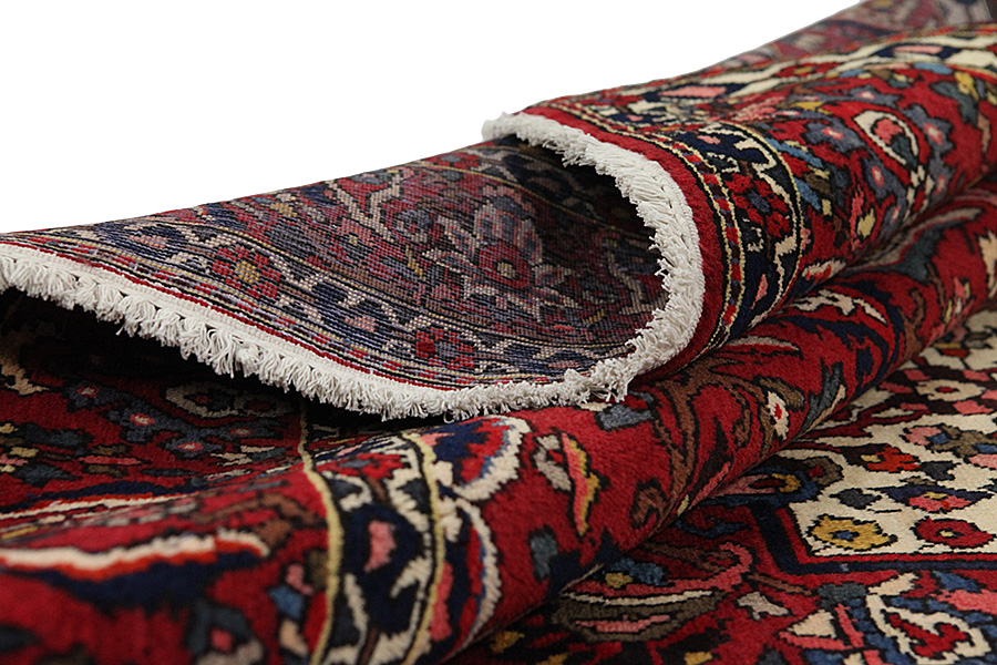 Bakhtiari Persian Carpet 318x206 - Picture 4