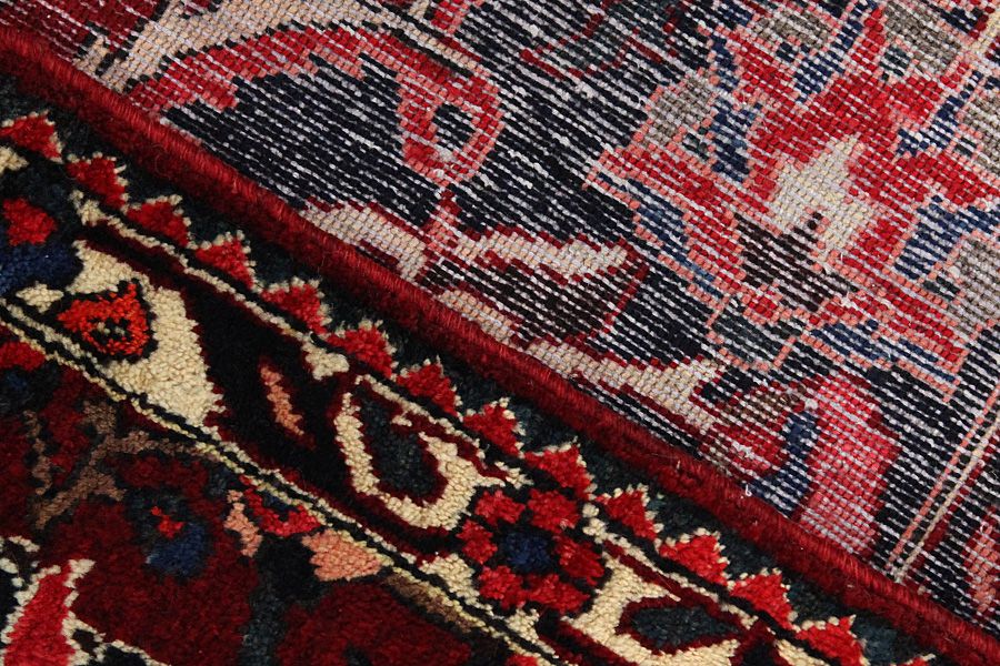 Bakhtiari Persian Carpet 313x210 - Picture 5