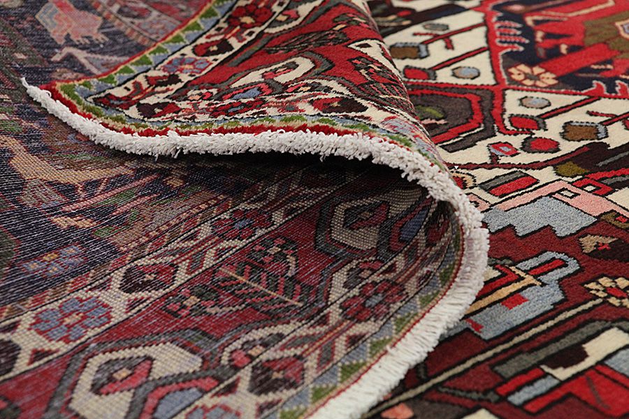 Bakhtiari Persian Carpet 305x198 - Picture 4