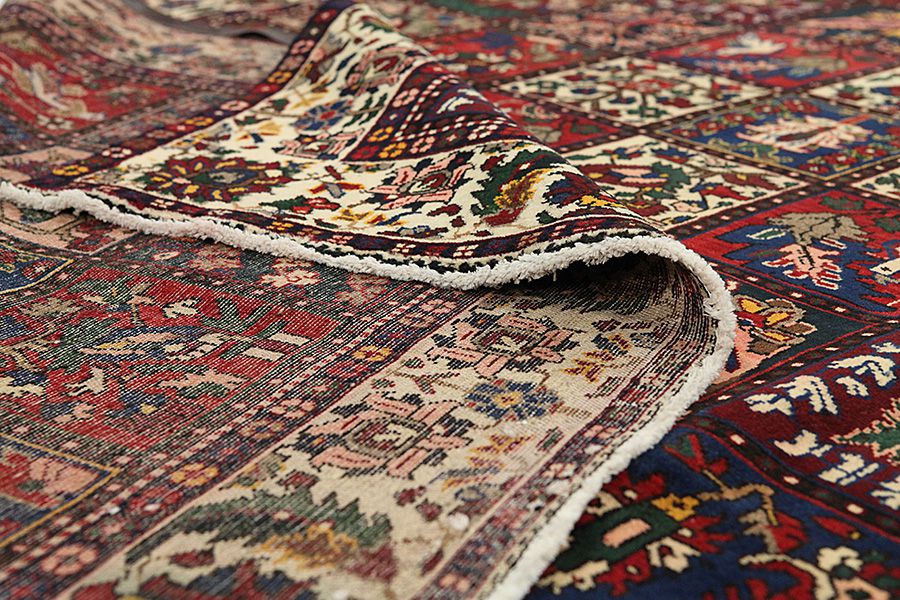 Bakhtiari - old Persian Carpet 314x220 - Picture 4