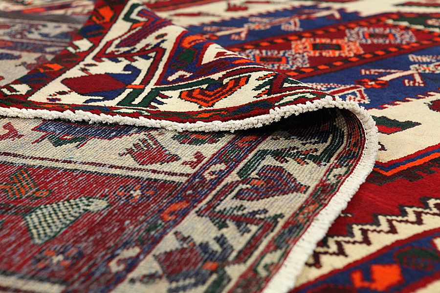 Bakhtiari Persian Carpet 315x165 - Picture 4