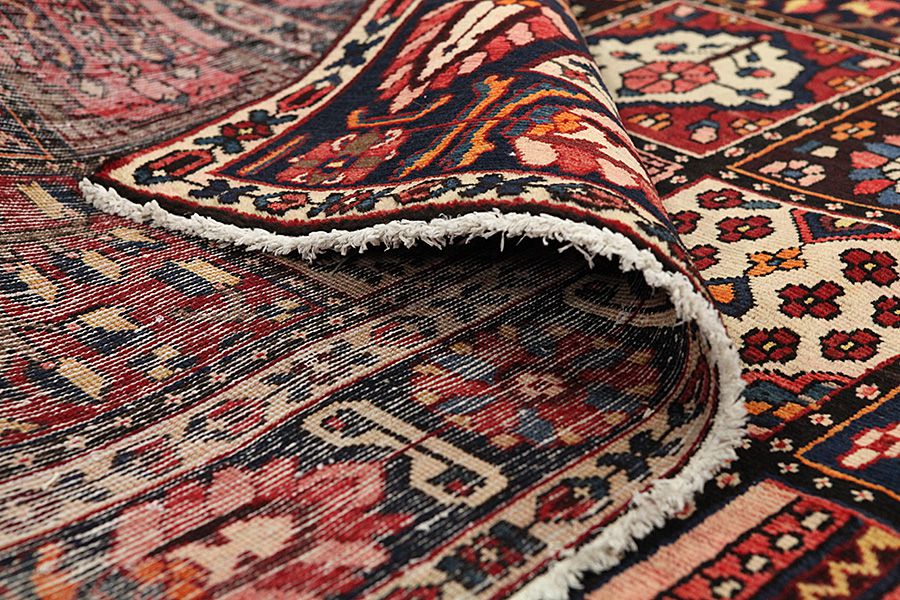 Bakhtiari - Garden Persian Carpet 309x206 - Picture 4