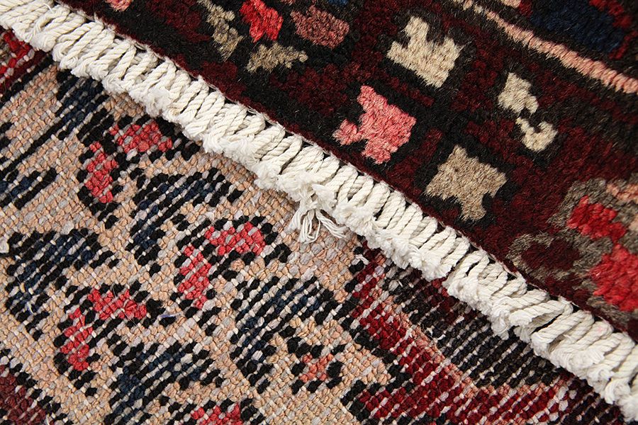 Bakhtiari Persian Carpet 373x307 - Picture 5