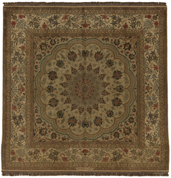 Isfahan Persian Carpet 195x195