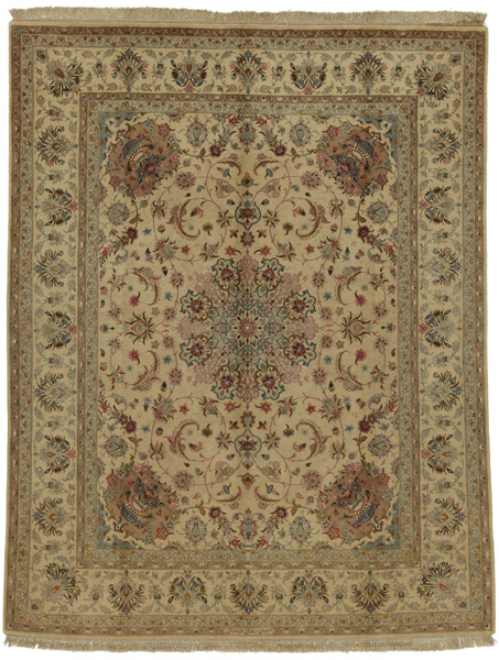 Isfahan Persian Carpet 250x195