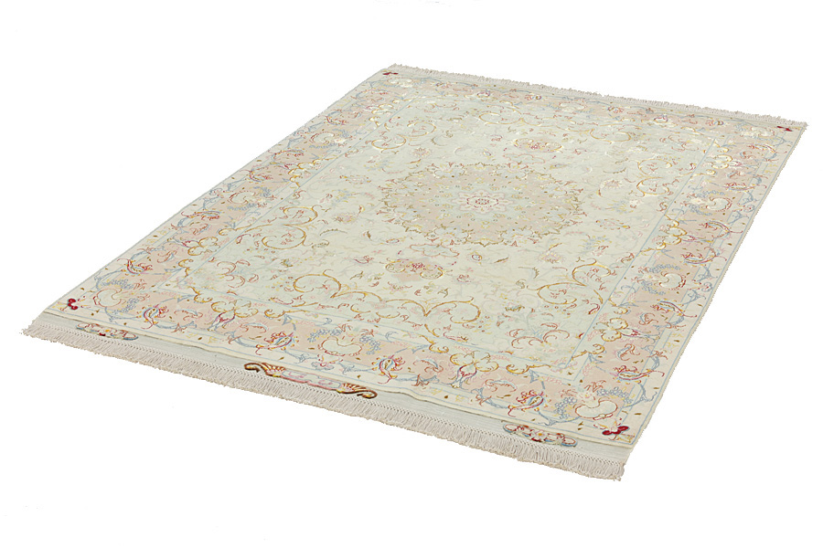 Tabriz Persian Carpet 194x150 - Picture 2