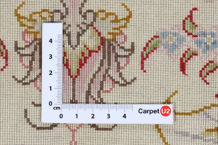Tabriz Persian Carpet 201x152 - Picture 4