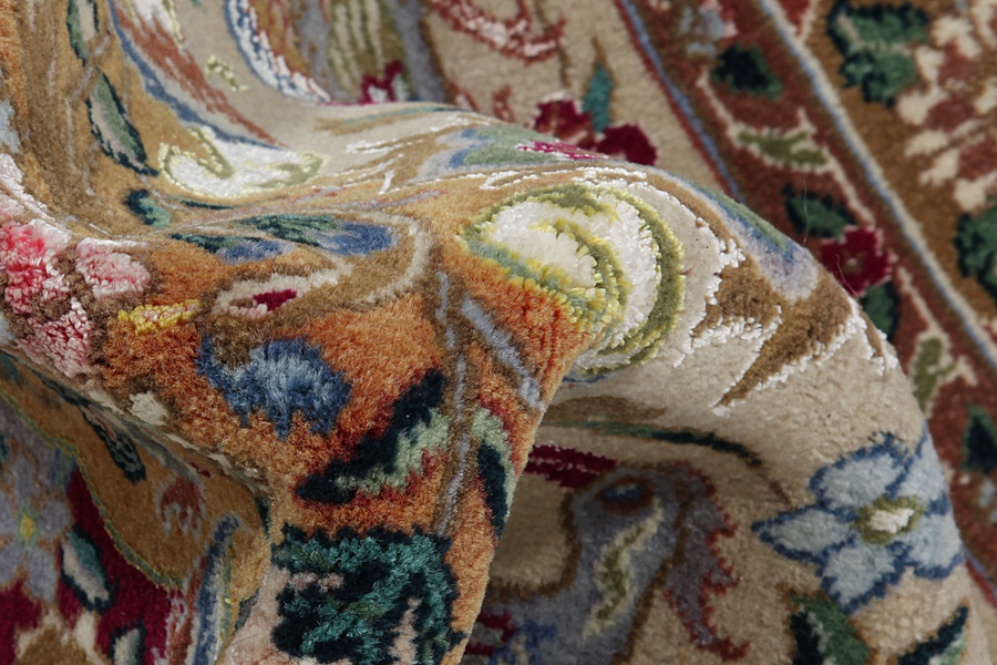 Tabriz Persian Carpet 403x298 - Picture 19