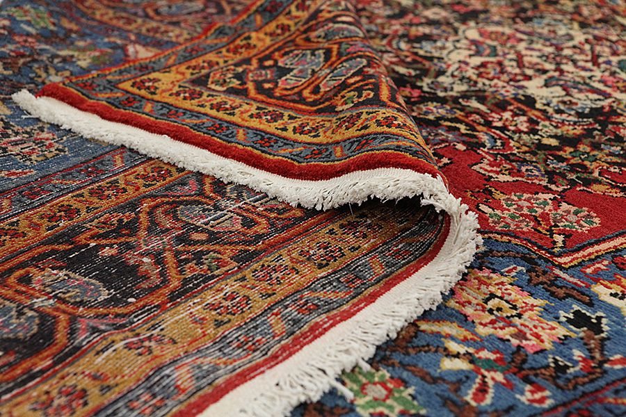Isfahan Persian Carpet 307x199 - Picture 4