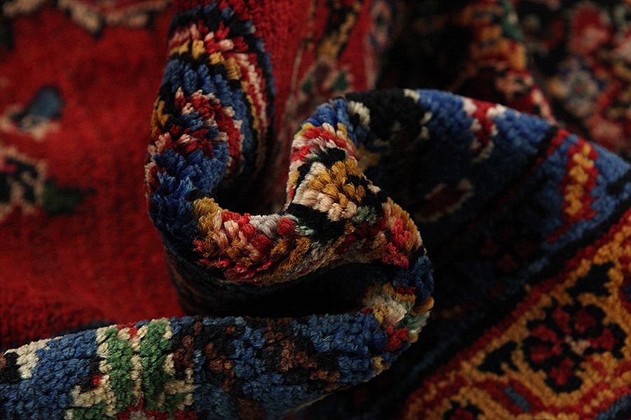 Isfahan Persian Carpet 307x199 - Picture 6